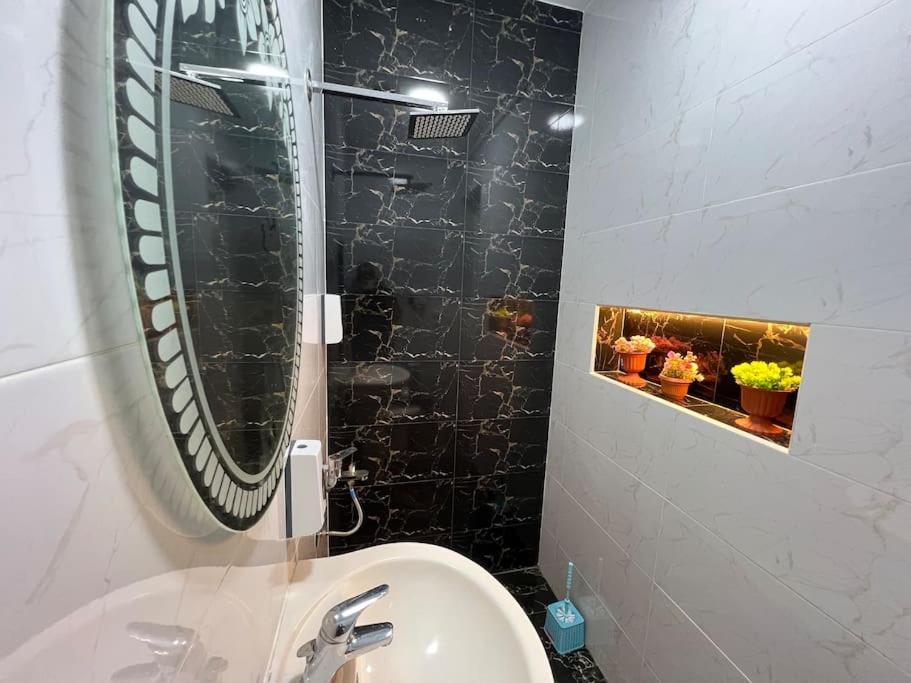 Luxury Downtown Apartment Cairo